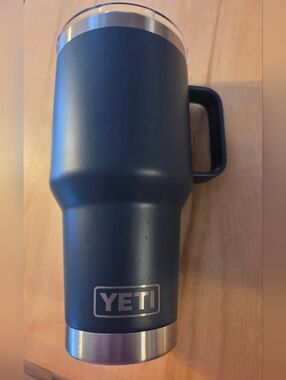 Yeti Matte Navy Blue Travel Tumbler with Handle